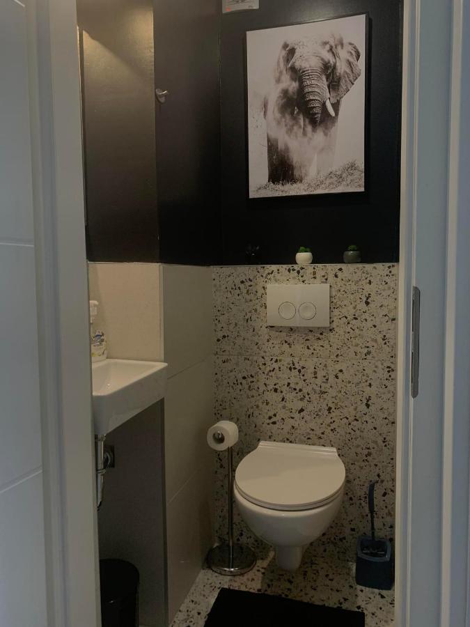 קרק Apartments Ostojic מראה חיצוני תמונה