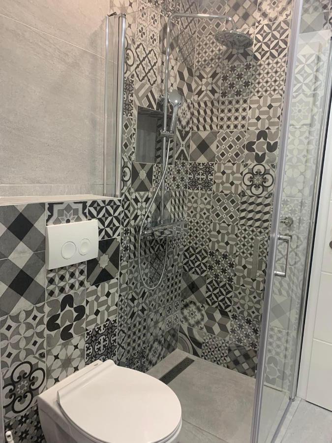 קרק Apartments Ostojic מראה חיצוני תמונה