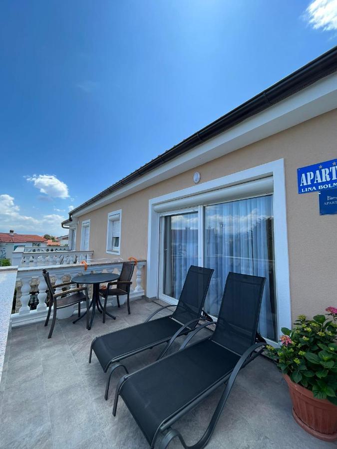 קרק Apartments Ostojic מראה חיצוני תמונה