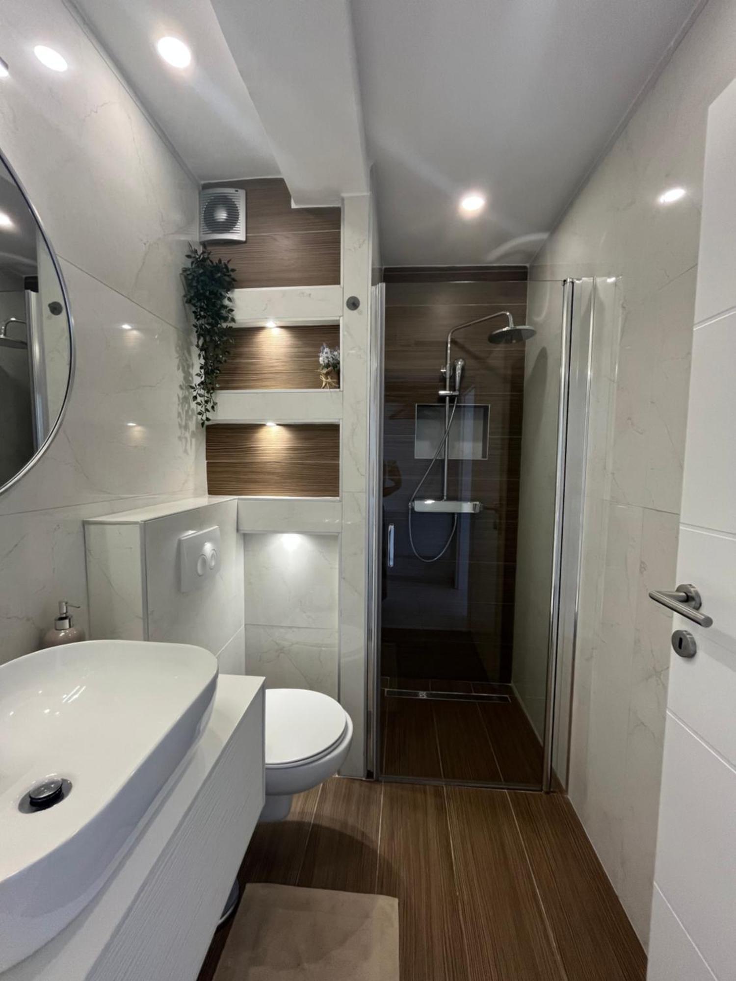 קרק Apartments Ostojic מראה חיצוני תמונה