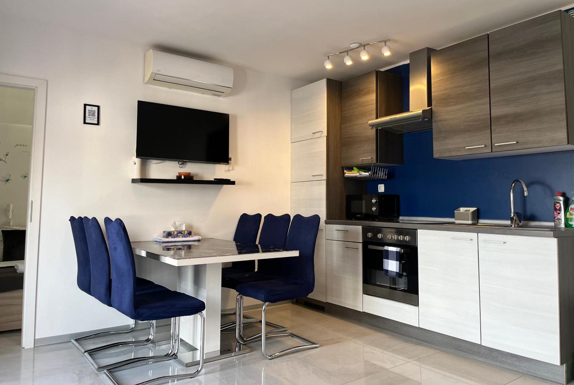 קרק Apartments Ostojic מראה חיצוני תמונה