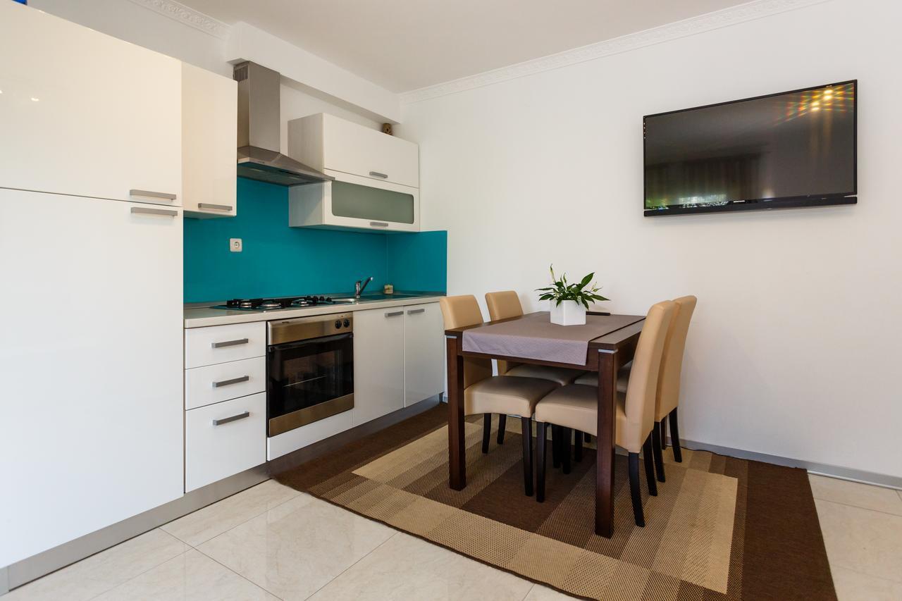 קרק Apartments Ostojic מראה חיצוני תמונה
